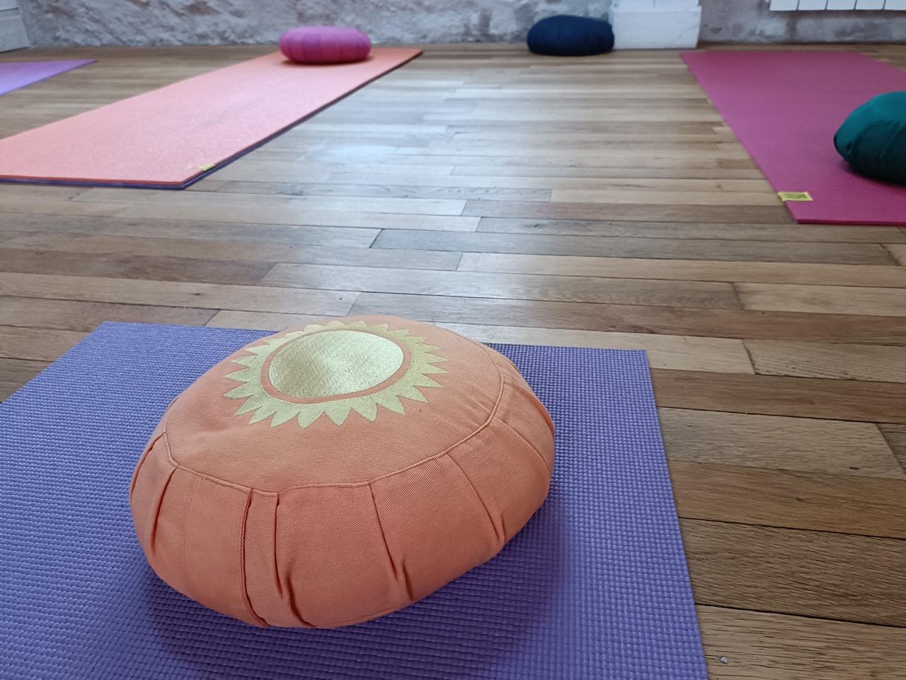 meditation zafu maron - Grande